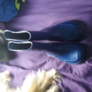Kids rain boots